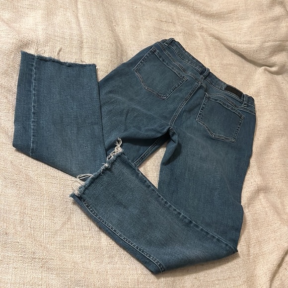 KENNETH COLE Raw Hem Button Front Jeans - Picture 9 of 11